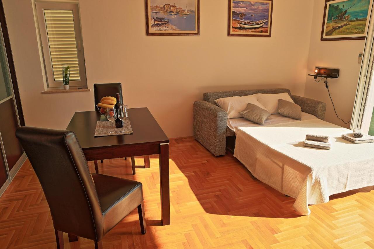 Studio Apartman LUKA Senj  Esterno foto