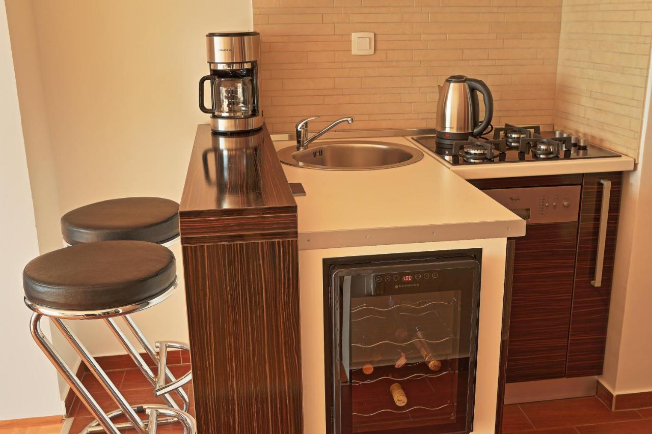 Studio Apartman LUKA Senj  Esterno foto